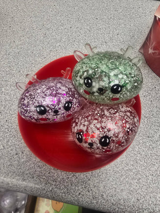 1 BUN-3 MINIATURE REINDEER GLITTER DUMPLING SQUISHIES INSIDE