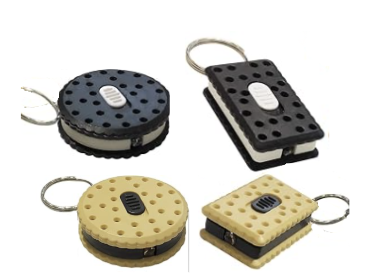 COOKIE KEYCHAIN BACKPACK CLIP FLASHLIGHT