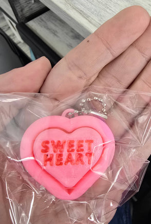 1" MESSAGE HEARTS KEYBOARD CLICKER FIDGET KEYCHAIN